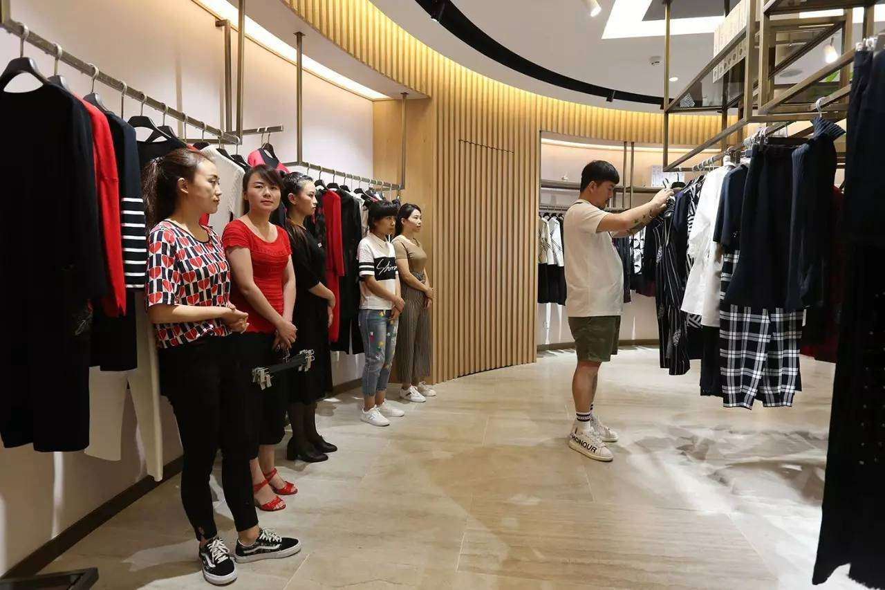 服装店铺管理